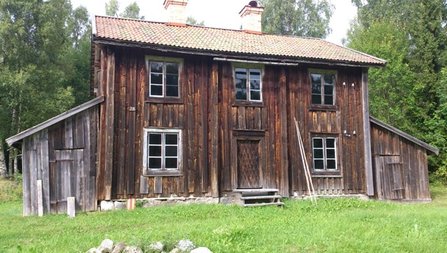 solgruvstugan gruvarbetarbostad från 1700-talet